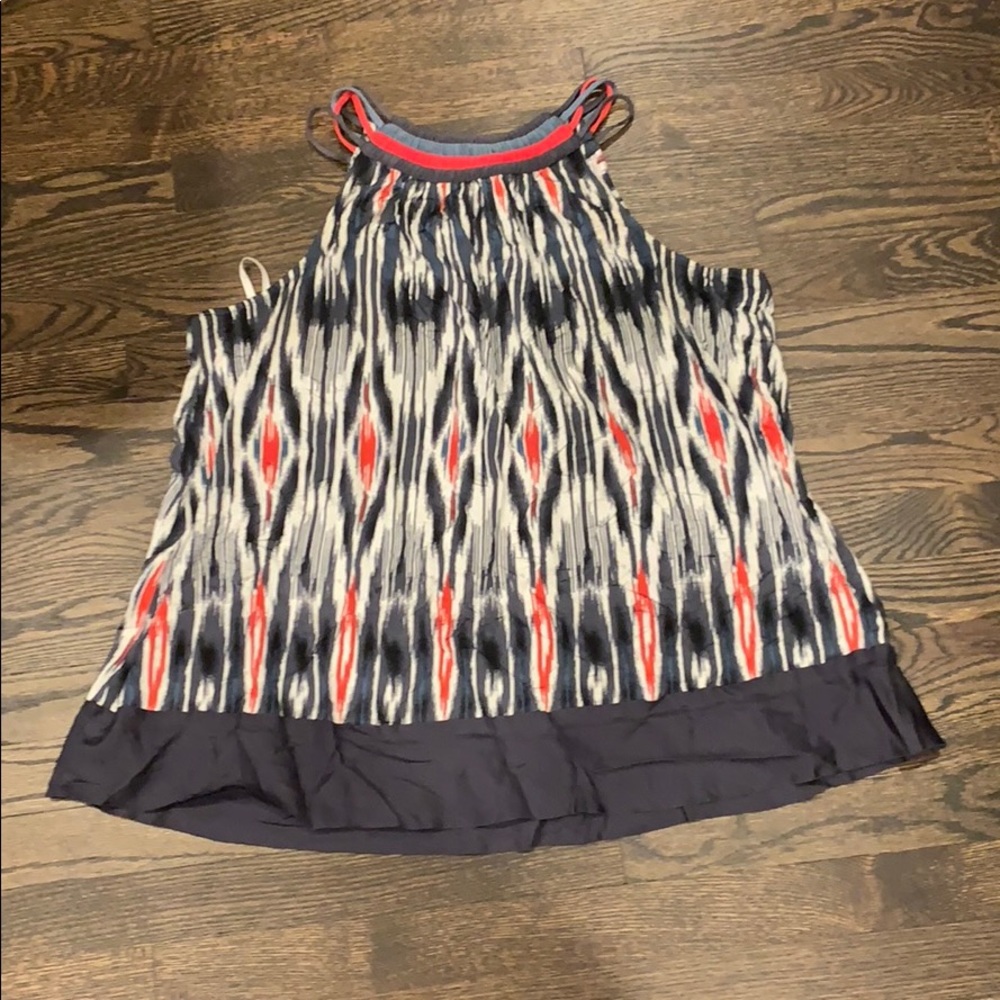 BCBG collar flow top